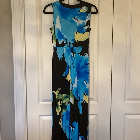 EUC En Focus Studio sleeveless floral maxi dress. Size 6. - Picture 6 of 6